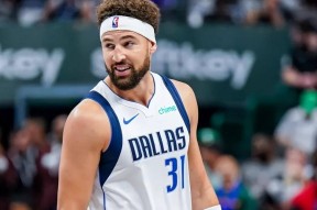 关于欧超杯今晚走向成谜，达拉斯独行侠内部沟通，管理层满意，更衣室氛围转暖的信息